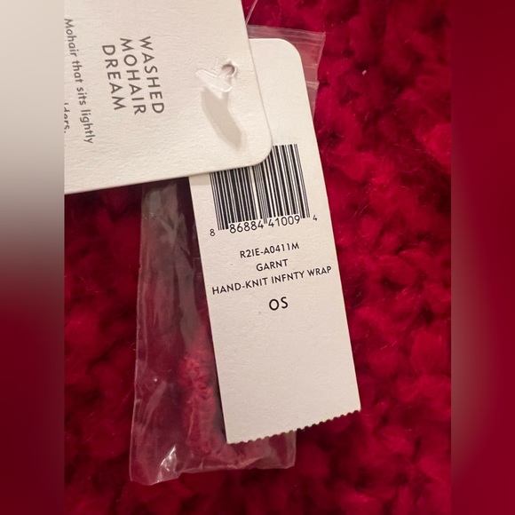 Eileen Fisher Mohair infinity wrap hand knit nwt - Picture 3 of 9